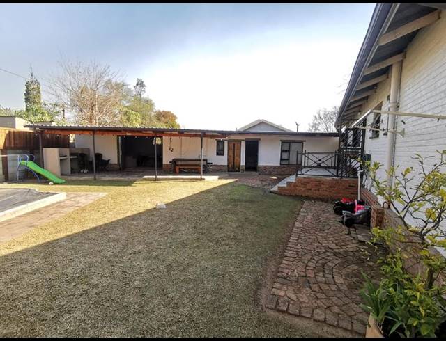 3 BEDROOM HOUSE FOR SALE IN DALVIEW